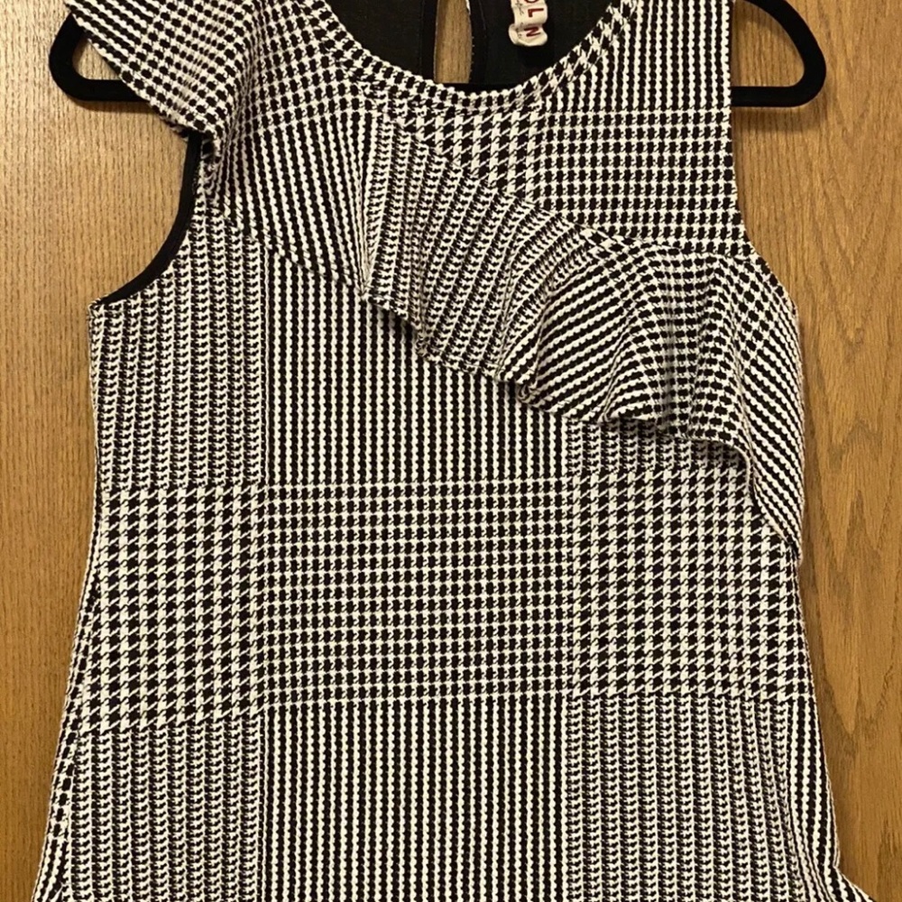 Anthropologie Tops Anthropologie Dolan Callan Ruffled Houndstooth Top